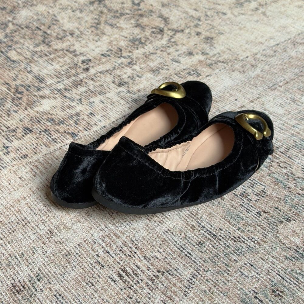 Coach Black Velvet Flats Shoes Women’s Size 8.5 Gold Buckle